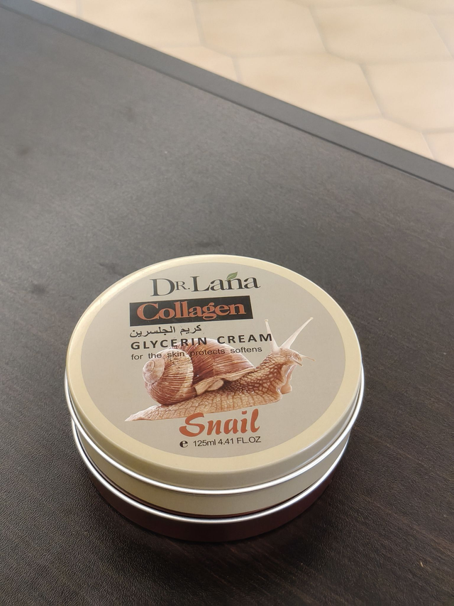 CREMA DE  BABA DE CARACOL CON COLAGENO