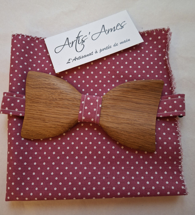 Noeud Papillon en Chêne avec pochette rose à pois blancs