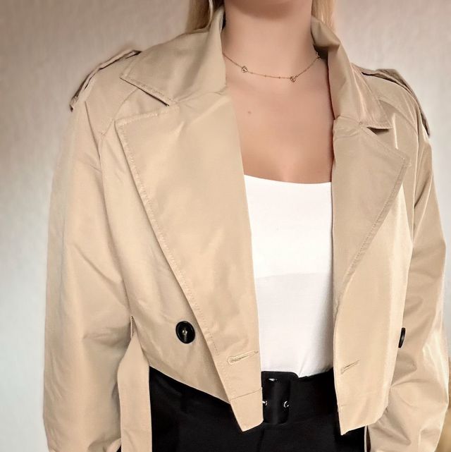 Oversized Croptop Trenchcoat