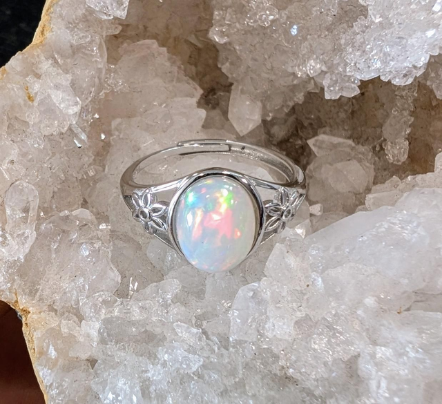 Bague Opale éthiopienne 