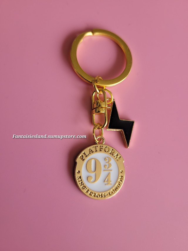 Porte-clés doré - Poudlard