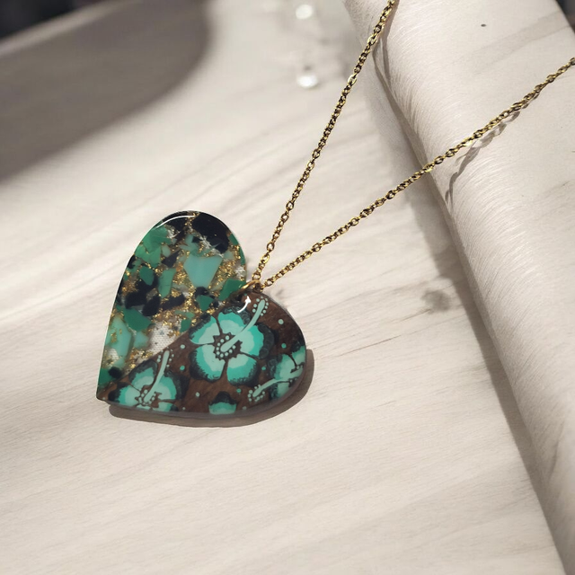 Collier dessiné Flora acier inoxydable bleu turquoise noir bi matière