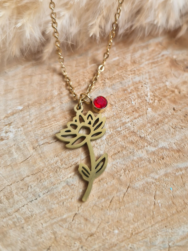 Collier "Fleur de Naissance" – Juillet : Nénuphar 