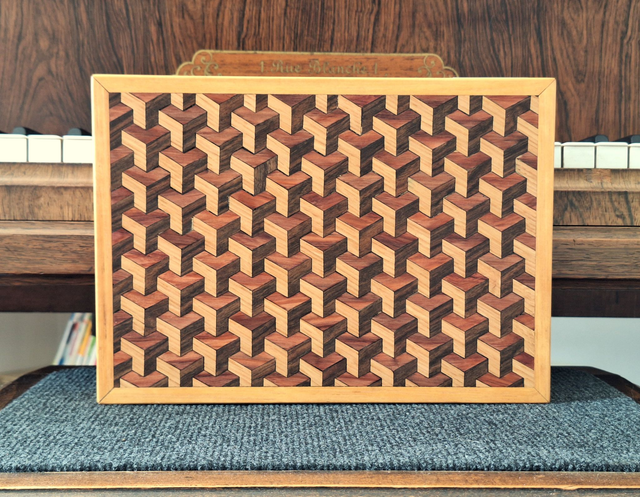 PLANCHE À DÉCOUPER N°113 - TRICOLIS