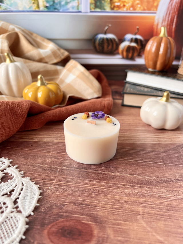 🍁 Maxi bougie fleurie - parfum Citrouille merveilleuse