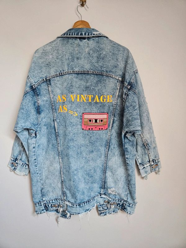 Veste en jean customisée Vintage T.40