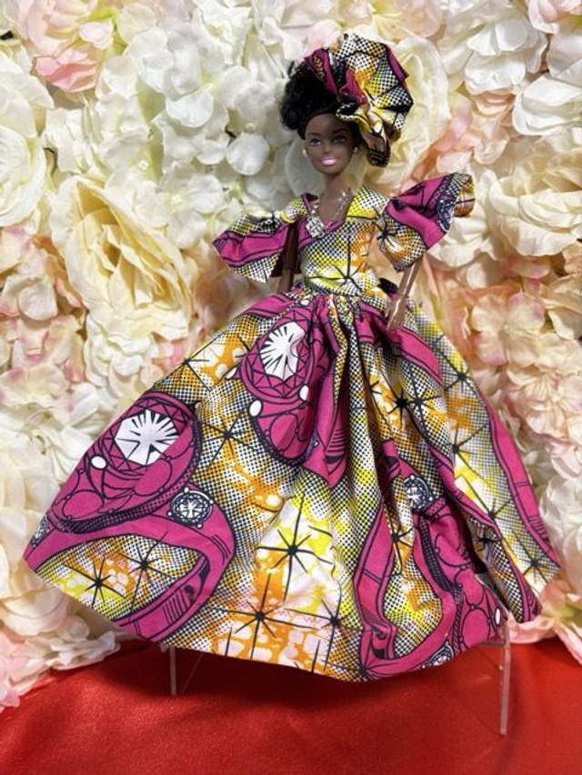 Poupée – Robe en Wax motif bague & Coiffe assortie - Fait main