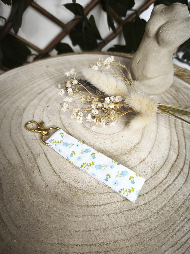 Porte clé - Fleurs bleu