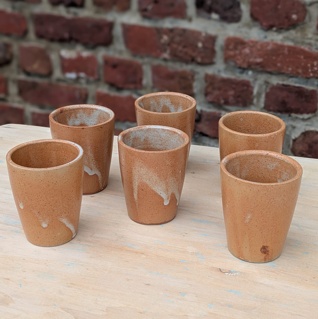 Gobelet en terre cuite