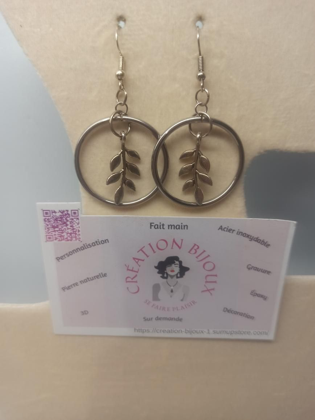 Boucle d'oreille feuilles 
