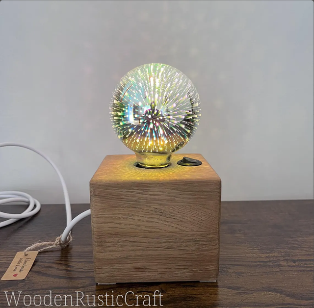 Small Oak Cube Lamp with Decorative Bulb