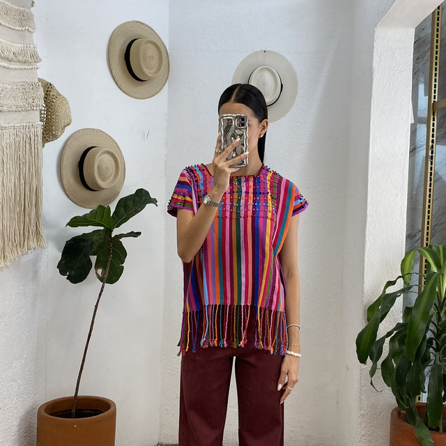 Blusa Nudos 