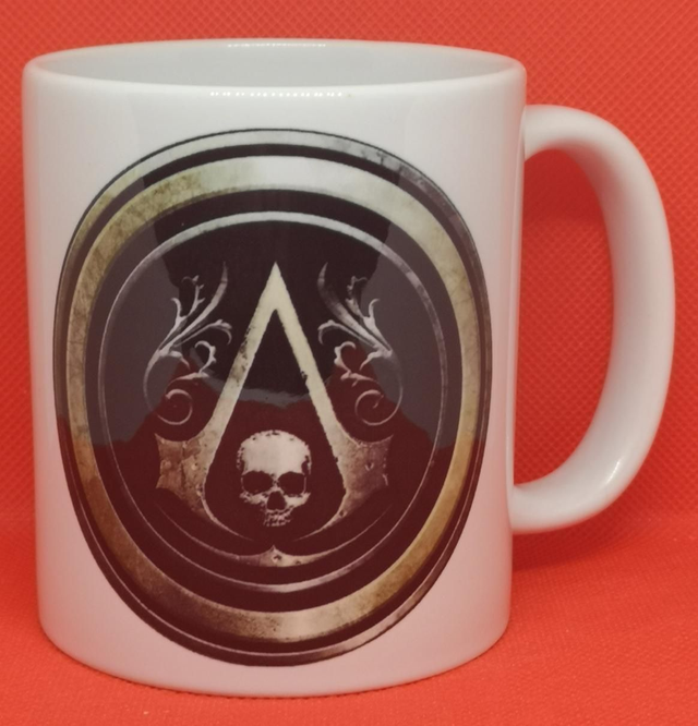 Custom Unofficial Printed Assassin's Creed Silver Coin Mug. 