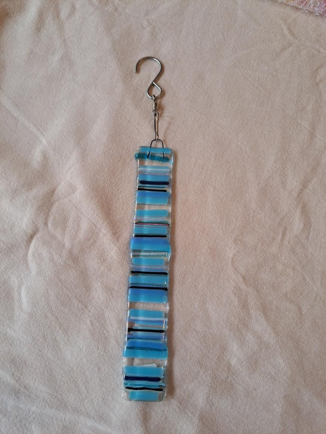 Blue stringer suncatcher