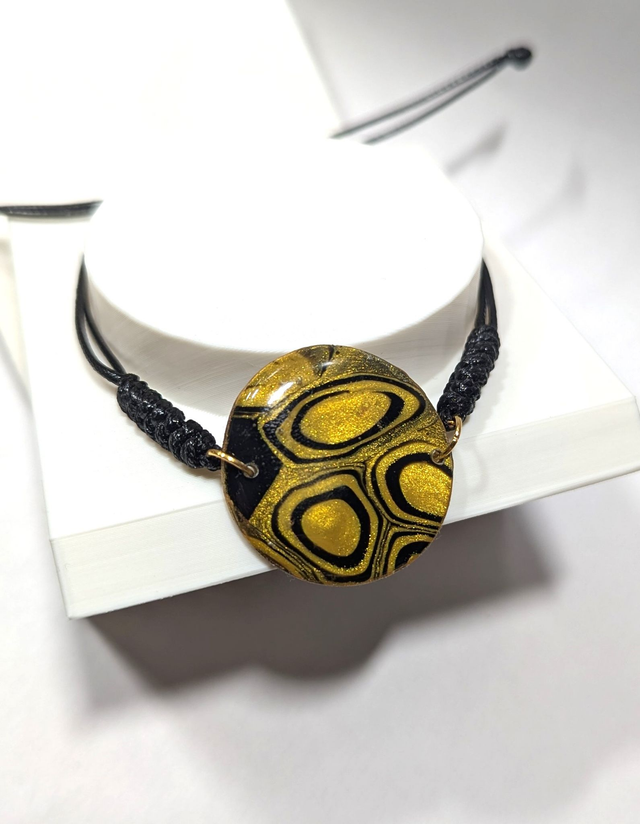 Bracelet black and gold