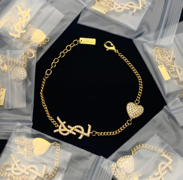 Bracelets YSL doré design 🧡 