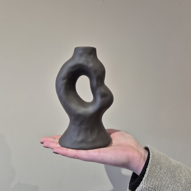 Kandelaar donkerbruin hoog