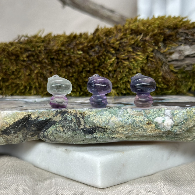 Kiki Mini Fluorite Carving