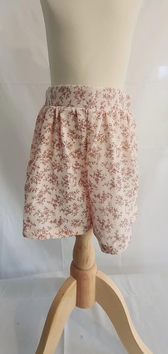 Short fille 7-8 ans