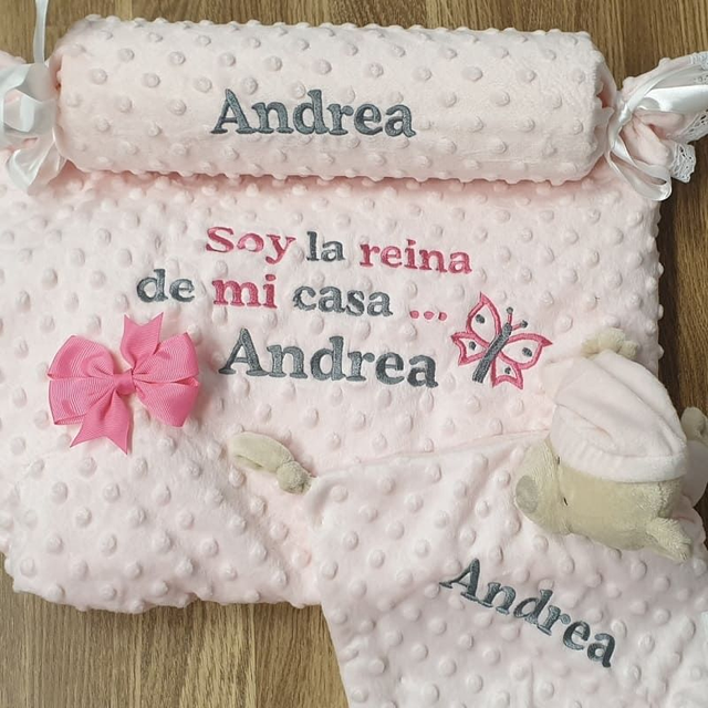 CANASTILLA  "REINA DE MI CASA"