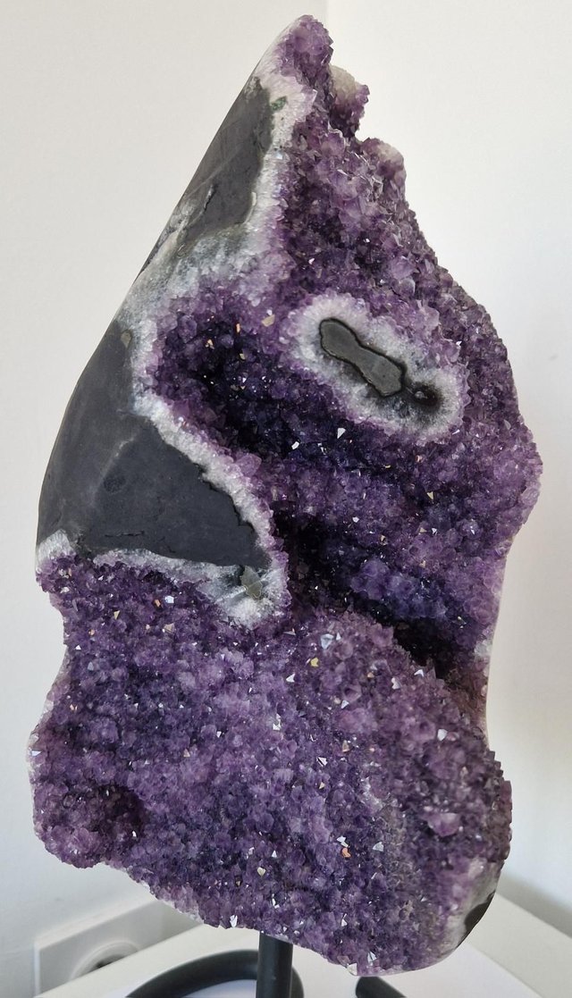 Améthyste Géode sur pied métal