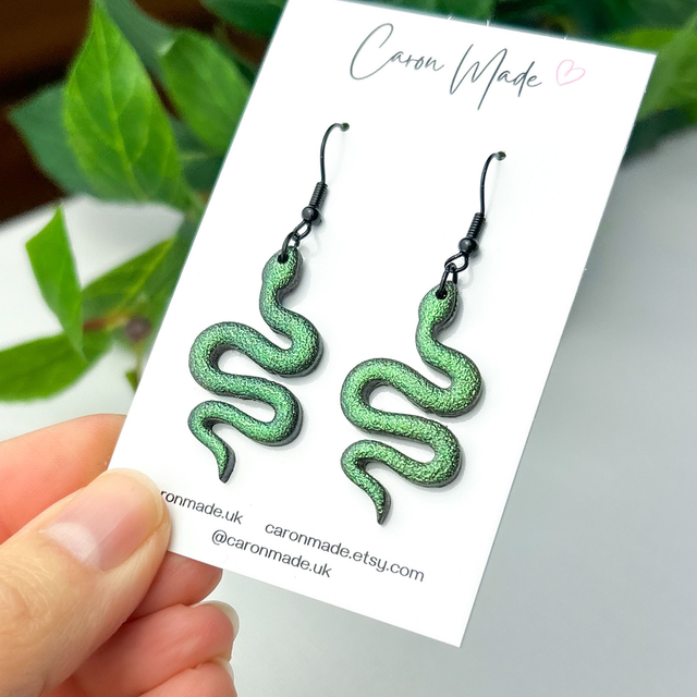 Snake earrings green and black