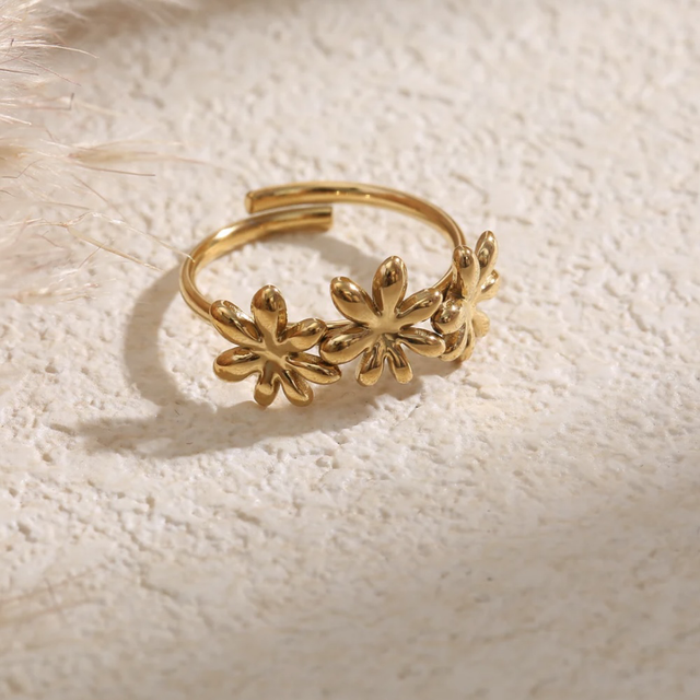 Bague trio de fleurs 