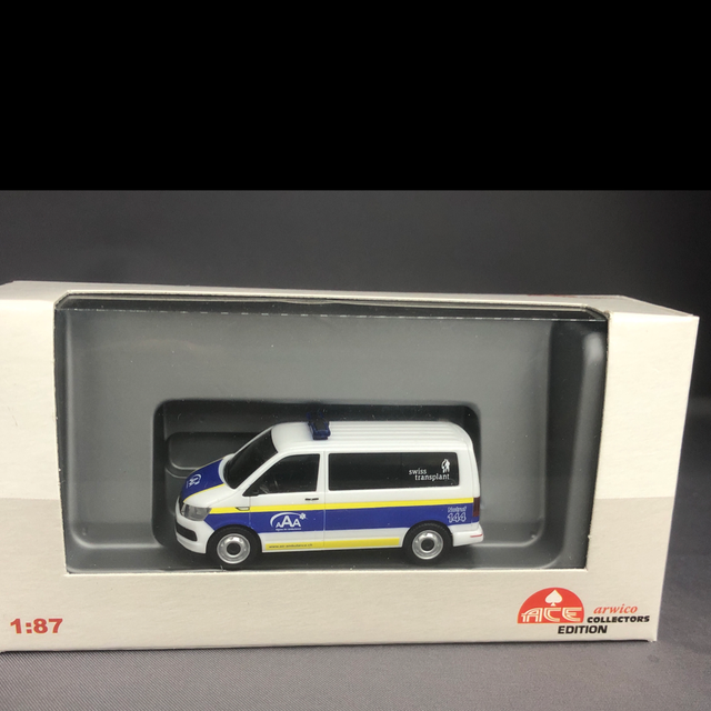 VW T6 Alpine Air Amb ACE 1:87