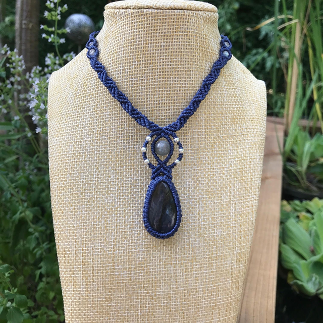 Labradorite bleue