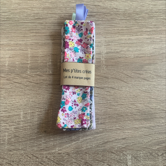 Lot de 4 marque pages en tissu