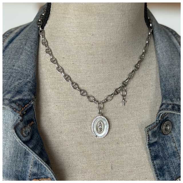 Collier chaîne épaisse vierge et croix 