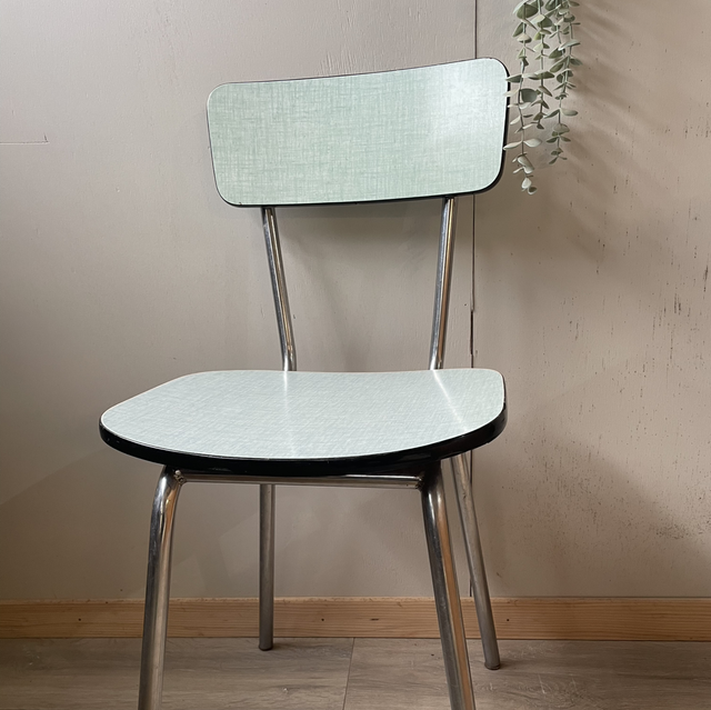 Chaise en Formica 