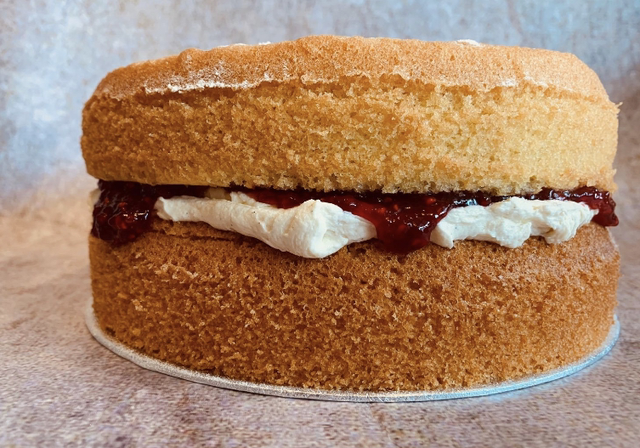 Victoria Sponge Cake