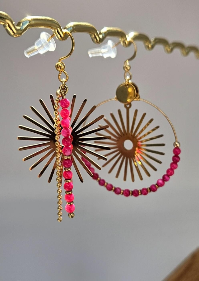Boucles d'oreilles asymétriques 