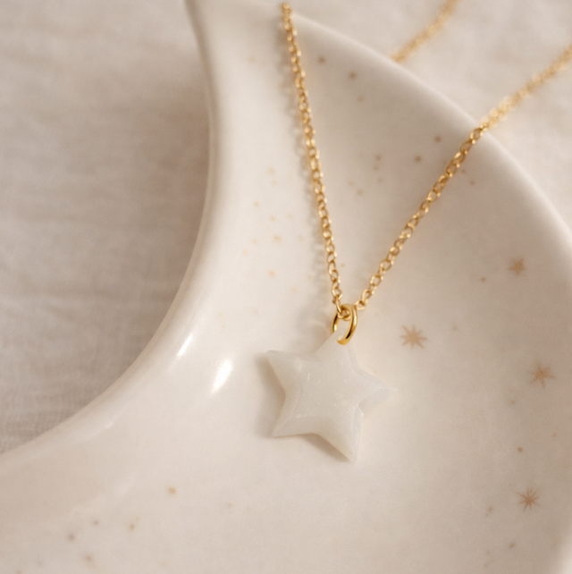 Form star • 16mm • gullbelagt • Lali