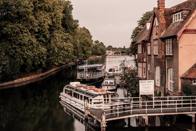 River Thames by Head of the river 