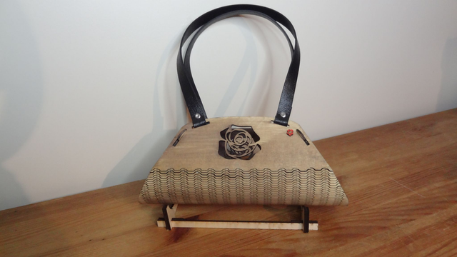 Sac en bois de soirée Visage et Rose