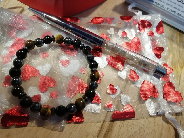 BOX LOVE pour votre chéri/e pour la Saint Valentin ou son anniversaire