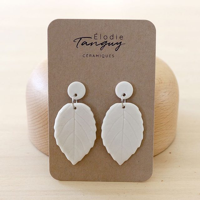 Boucles d’oreilles en porcelaine – Feuilles - Blanc brillant