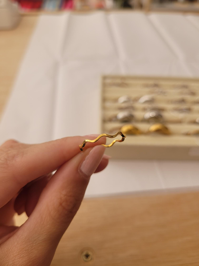 Gold stainless steel wave dainty band ring - Size S - SL-080