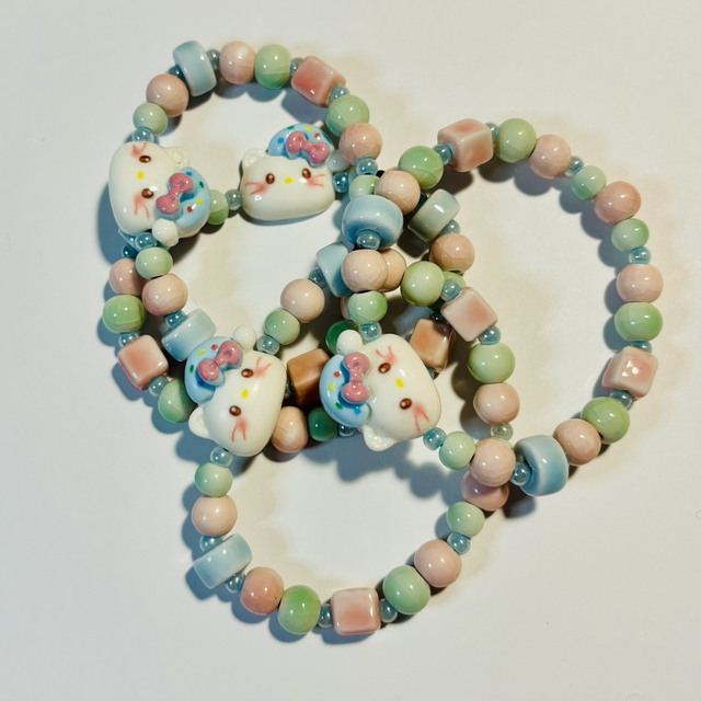 Handmade Kitty ceramic beaded bracelets design kitty bow