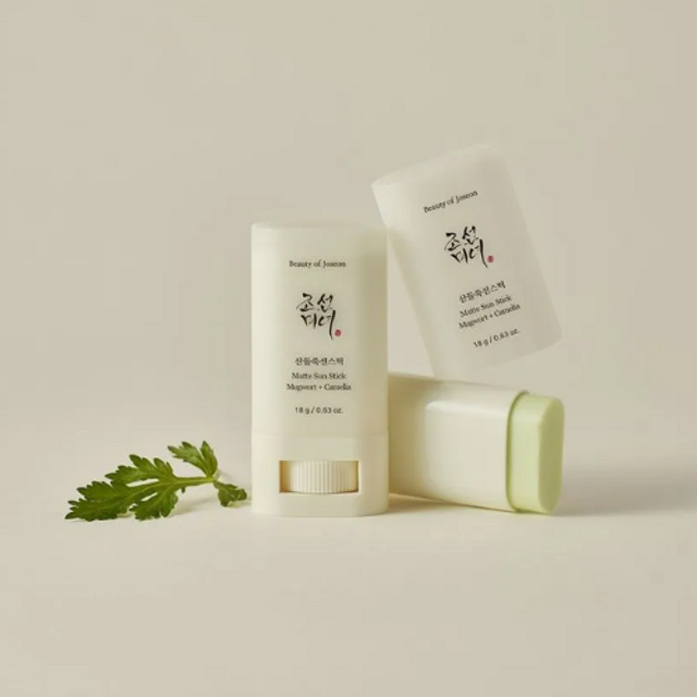 BEAUTY OF JOSEON Matte Sun Stick : Mugwort + Camélia