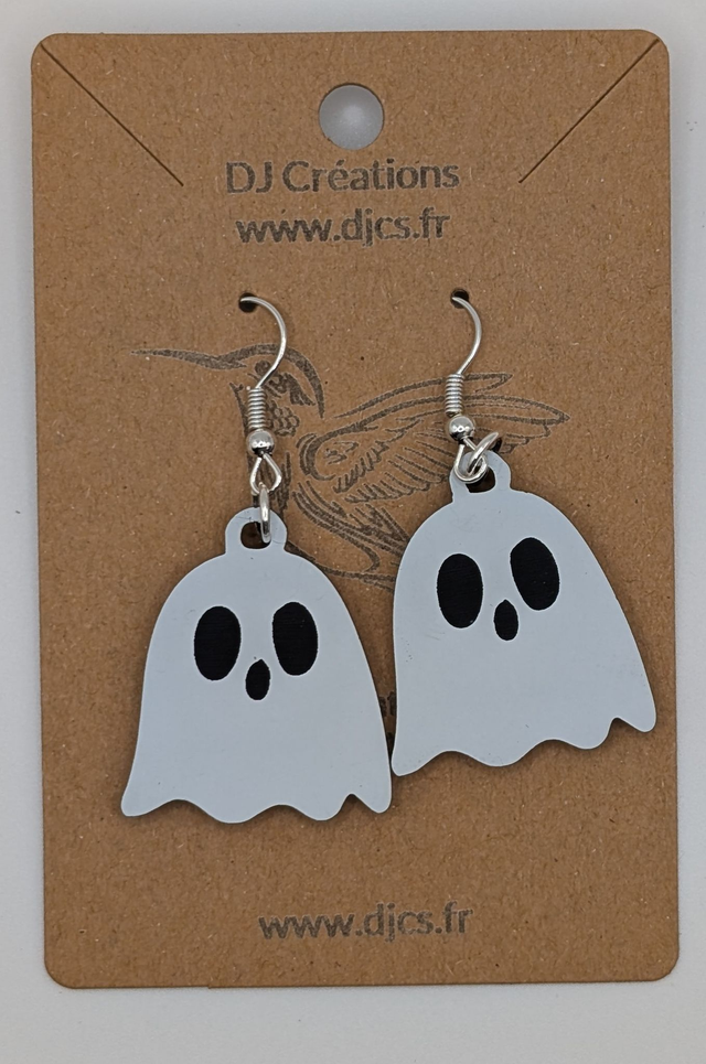 Boucles d&#039;oreilles fantôme