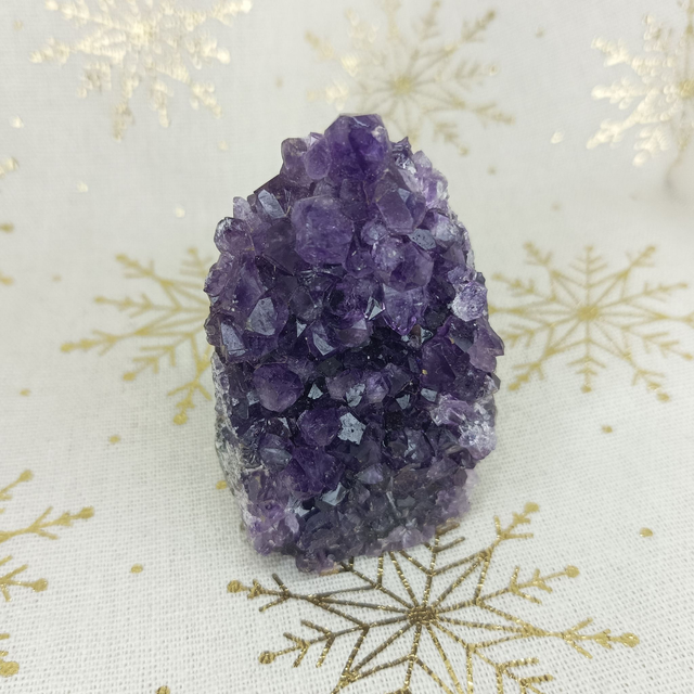 Améthyste Violette / Géode / Bord Brut / Grade AA+ / Uruguay / 110 gr