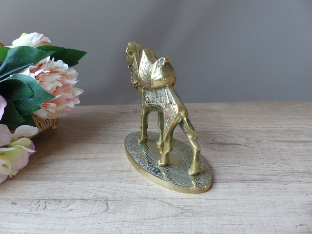 Sculpture chameau en laiton fait main symbole de bonheur et de richesse, figurine animal chameau art du laiton Turquie, décoration chambre