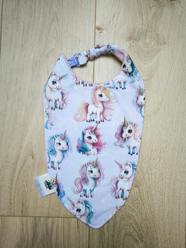 Bavoir 6/12 mois 🦄