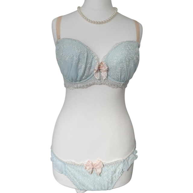 Light blue Floral Japanese Bra + Underwear Set UK 32DD  