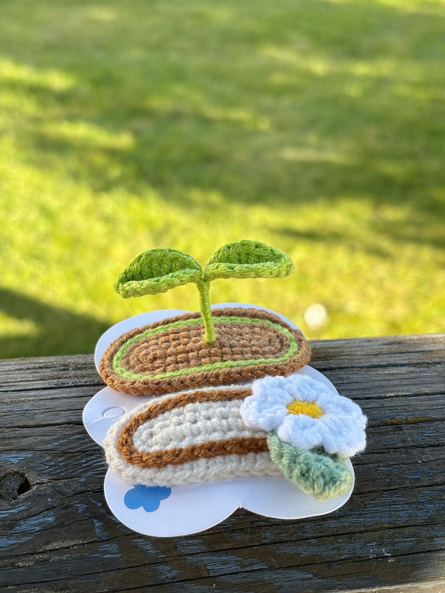 Sprout Plant Crochet Hair Clips