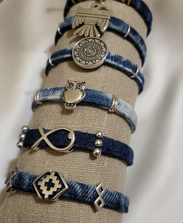 Bracelets iel TUVWXY