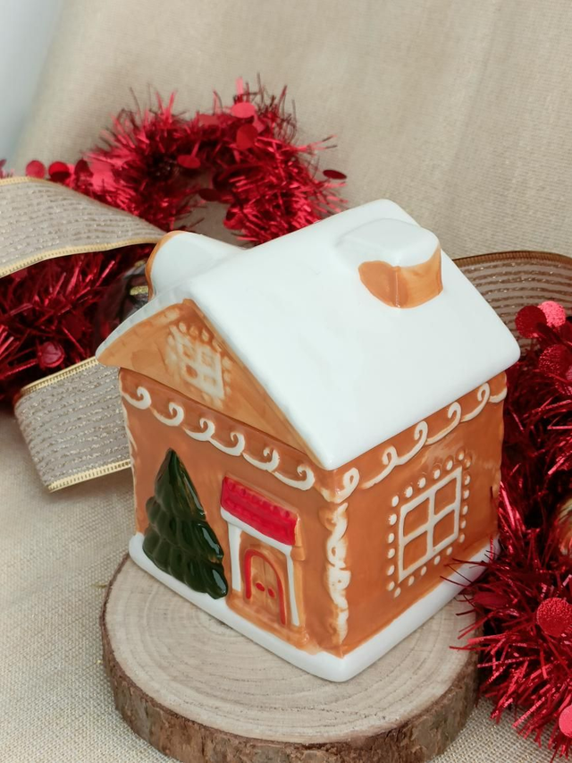 Bougie maison de Noël pain d&#039;épices